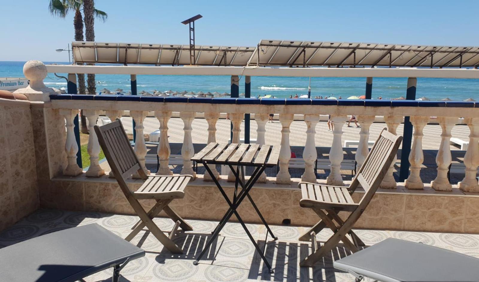 Casita Beach Front Torrox Exterior photo